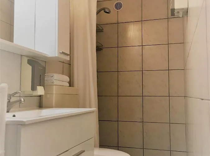 Peric * Jelsa (Hvar)