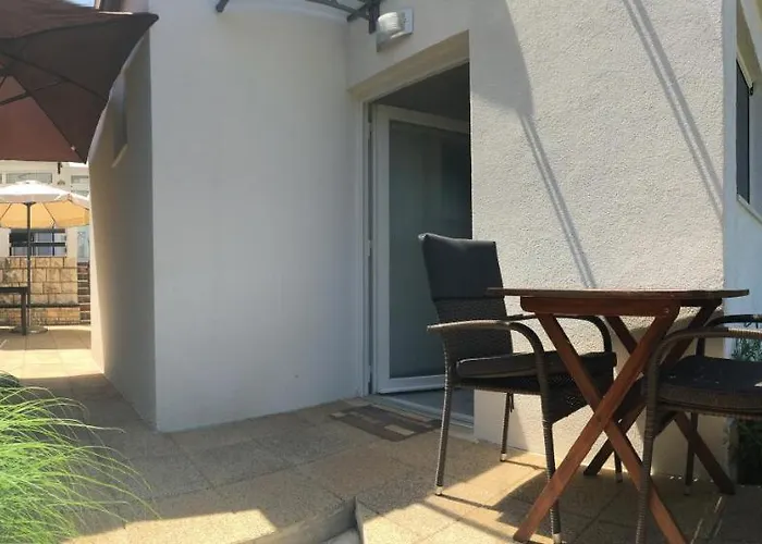 Appartement Peric Jelsa (Hvar)