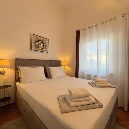 Peric * Jelsa (Hvar)